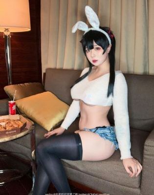 穿越成王妃短剧免费观看